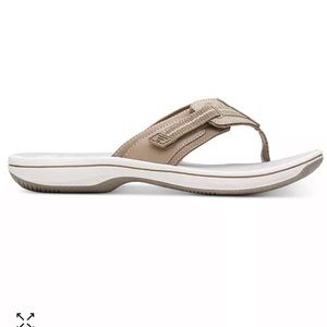 NEW CLARKS Women's Cloudsteppers Brinkley Jazz Sandals Size: 9